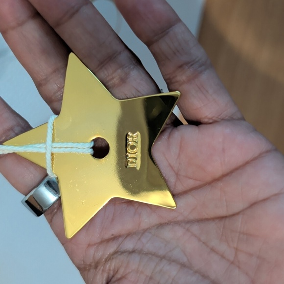 Dior White and Gold Shopping Bag - Picture 3 of 3